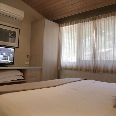 Gipsy Point Lakeside 외부 사진